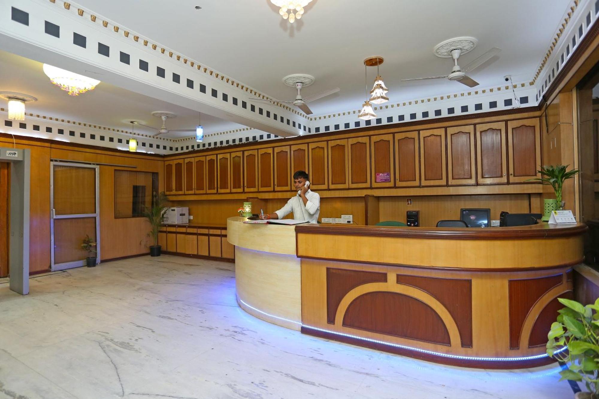 Hotel O Le Mount Neu-Delhi Exterior foto